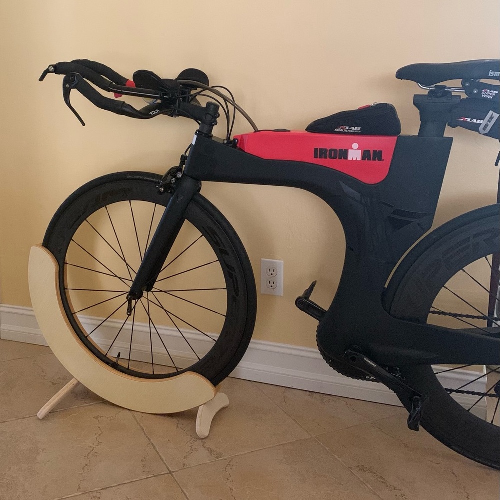 TRIATHLON CYCLING CUSTOM WOOD BIKE STAND